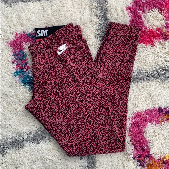 Nike Pants - Nike pink leg-a-see leggings